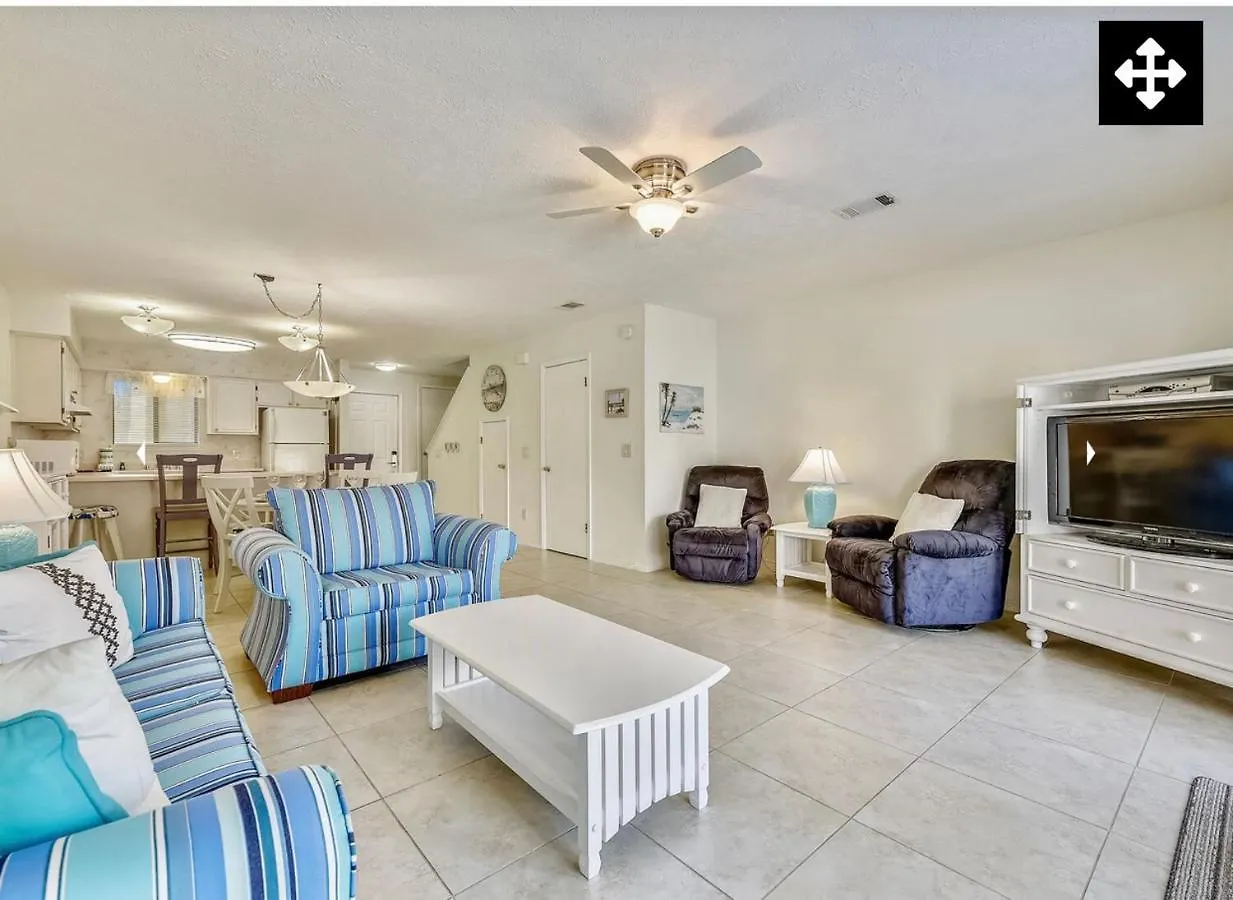 A Stroll To The Beach Panama City Beach Holiday home
